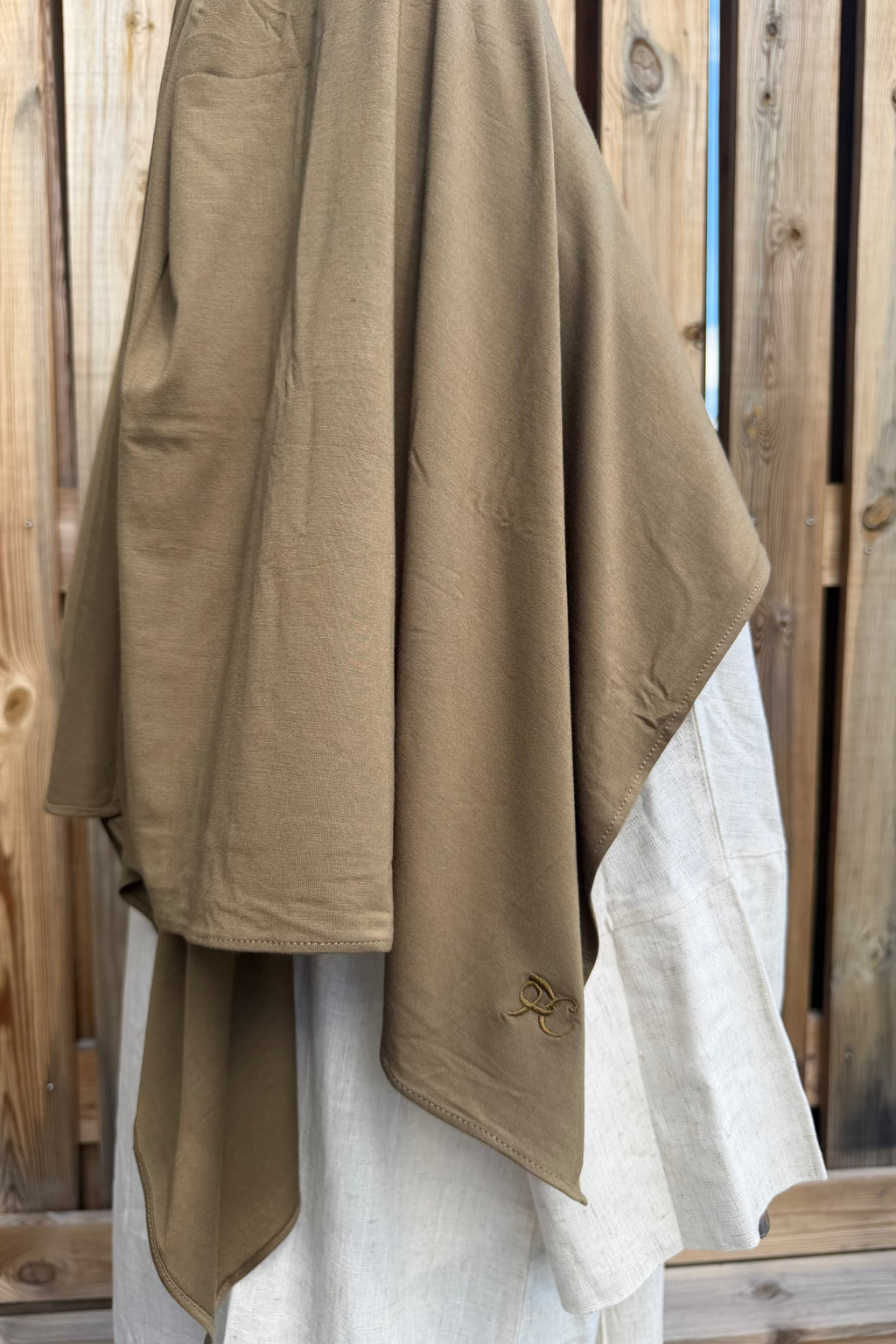 Bamboo jersey hijab – Warm Olive