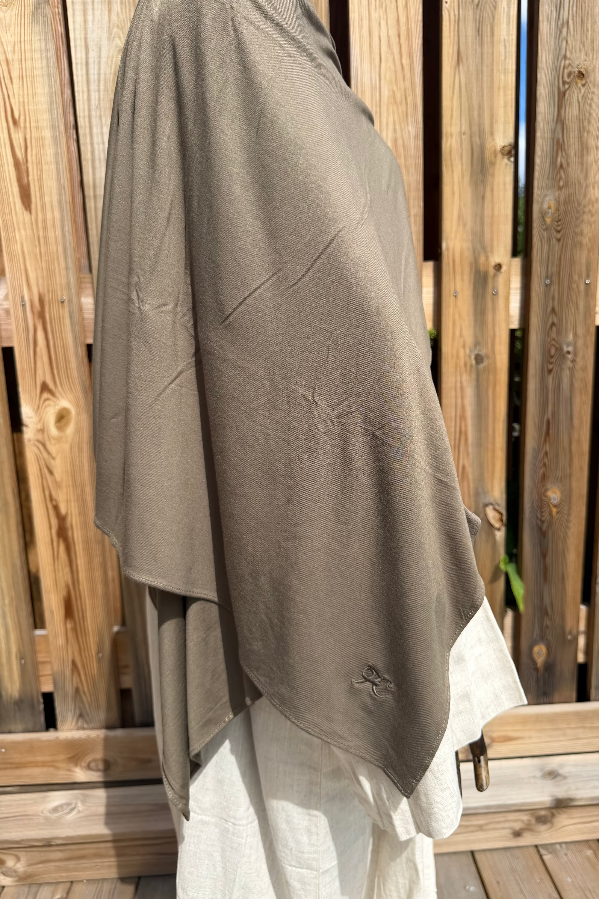 Bamboo jersey hijab – Deep Olive